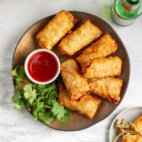 Easy Egg Rolls Easy Egg Rolls, Easy Egg Roll Recipe, Rolls In Air Fryer, Egg Roll Recipes, American Dishes, Beef Wellington, Coleslaw Mix, Easy Eggs, Egg Roll