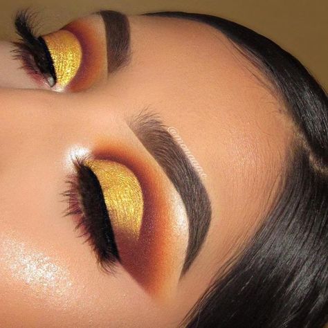 Nails Fall Colors, Thanksgiving Makeup Looks, Thanksgiving Makeup, Makeup Cantik, Cute Eyeshadow Looks, Doll Eye Makeup, Drag Makeup, Colorful Eye Makeup, Makeup Eye Looks