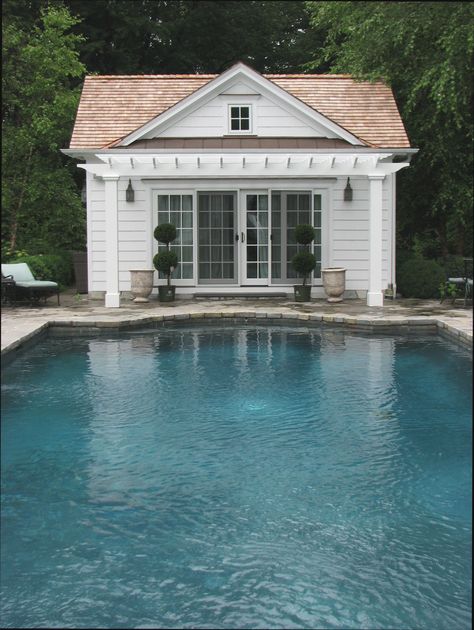 Brick Pool House, Poolhouse Guesthouse, Pool Shed Ideas, Brick Pool, Barn Pool House, House Pergola, Small Pool House, Artwork Placement, Pool House Cabana