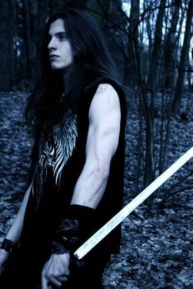 Metalhead Fashion, Metalhead Guy, Man With Long Hair, Metal Boy, Goth Guys, Gothic Men, Goth Boy, Boys Long Hairstyles, Emo Guys