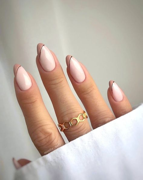 Beige nude nails. Pink 2024, Unghie Sfumate, Milky Nails, Cute Nails For Fall, Beige Nails, Vacation Nails, Thanksgiving Nails, Nails Pink, Fall Nail Art