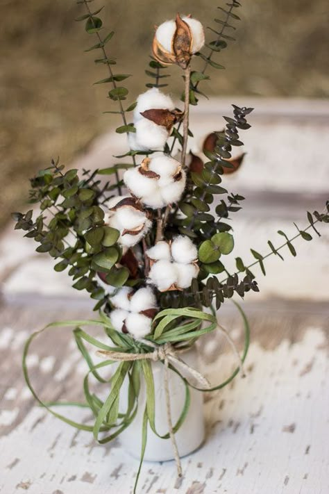 Cotton Arrangements, Mason Jar With Flowers, Rustic Kitchen Table, Jar With Flowers, Cotton Bolls, Rustic Kitchen Tables, Eucalyptus Stems, Pint Mason Jars, Mason Jar Bathroom