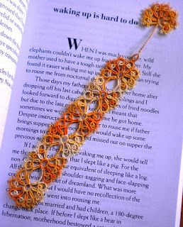 Tat-a-Renda: bookmark Tatted Bookmark Patterns Free, Crochet Lace Bookmark, Tatting Bookmark, Needle Tatting, Tatting Lace, Tatting Patterns, Ring Pillow, Crochet Stuff, One Ring