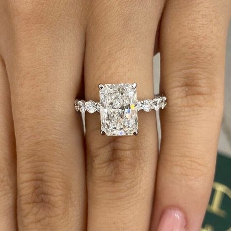 Radiant Engagement Ring Diamond, Square Engagement Rings With Side Stones, Wngagement Rings, Elongated Radiant Cut Engagement Ring, Radiant Wedding Ring Set, Engagement Rings Radiant Cut, Unique Wedding Band Sets, Engament Rings, Square Wedding Rings