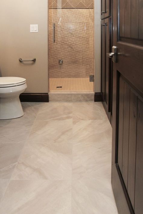 Light Beige Tile Flooring Bathroom Ideas Beige Tile, Egypt House, Dark Tile Floors, Beige Floor Tile, Bathroom Ideas Beige, Colorful Bathroom Tile, Entryway Tile, Small Bathroom Interior, Floor And Decor