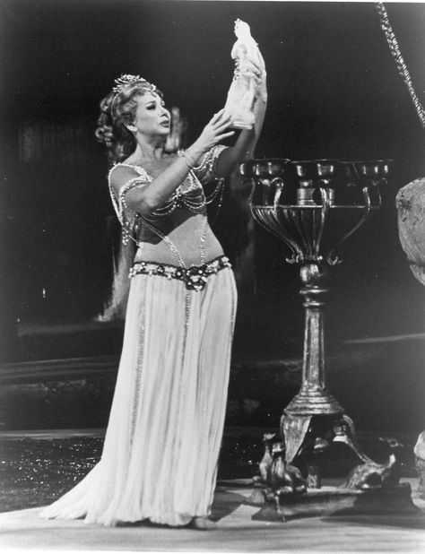 Met Opera 1978 production of Massenet's Thaïs starring Beverly Sills in the title role Photo courtesy of the Metropolitan Opera Archives Beverly Sills, Photo C, Metropolitan Opera, Classical Music, Opera, Greek Statue, Photo Image, Queen, Statue