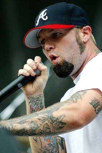 Fred Durst Tattoo, Fred Durst Pfp, Fred Durst, Limp Bizkit, God Help Me, New Metal, Retro Aesthetic, Eye Candy