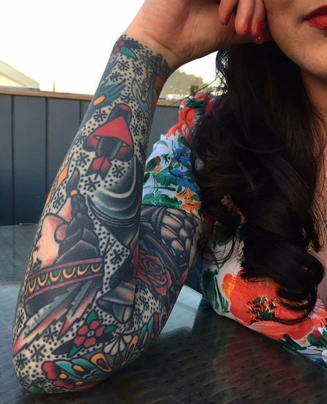 American Traditional Sleeve Woman, Traditional Tattoo Sleeve Filler, Traditional Tattoo Filler, Old School Tattoo Sleeve, American Traditional Sleeve, Sleeve Filler, Tattoo Sleeve Filler, Tattoo Design For Hand, Autumn Tattoo