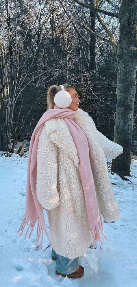 snow outfit ideas, snow outfits for women, outfit for cold weather, snow outfits for ladies, Snow outfit ideas female, snow outfits pinterest, winter outfit ideas 2023, winter boots