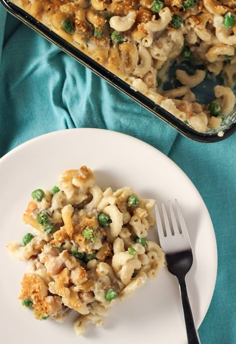 Chickpea Noodle, Vegan Casserole Recipes, Vegan Casseroles, Vegan Casserole, Chicken Noodle Casserole, Vegan Chickpea, Vegan Chicken, Plant Based Diet Recipes, Vegan Pasta Recipes