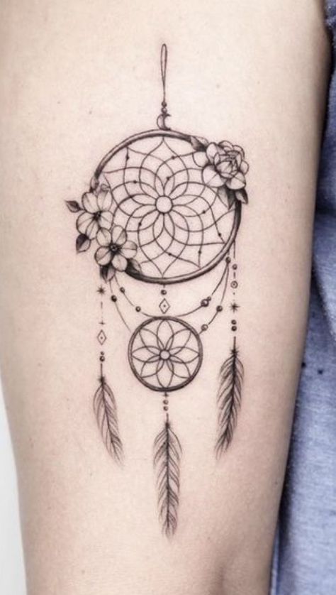 Dream Catcher Tattoo Upper Arm, Small Dreamcatcher Tattoos For Women, Dream Catcher Tattoo Small Simple, Fine Line Dream Catcher Tattoo, Dream Catcher Tattoo Design For Women, Dreamcatcher Tattoo Designs For Women, Small Dream Catcher Tattoo, Small Dreamcatcher Tattoo, Simple Dream Catcher Tattoo