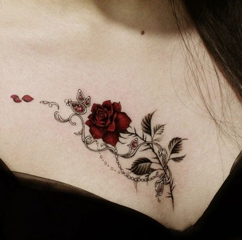 Rose Vine Tattoos, Tato Henna, Rose Tattoos For Women, Tattoos For Women Flowers, Chest Tattoos For Women, Stylist Tattoos, Tattoo Style Drawings, Cute Tattoos For Women, Discreet Tattoos