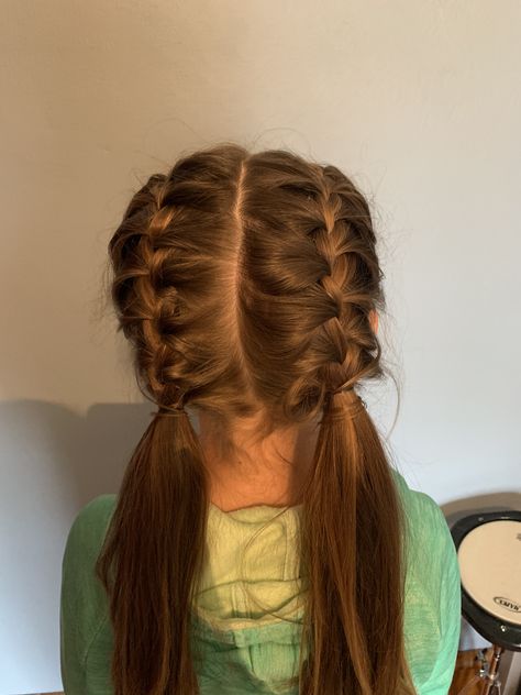 Pretty Hairstyles For School, Football Hairstyles, Cute Braids, Softball Hairstyles, Beautiful Braided Hair, French Braid Hairstyles, Front Hair Styles, Peinados Fáciles Para Cabello Corto, Hair Stylies