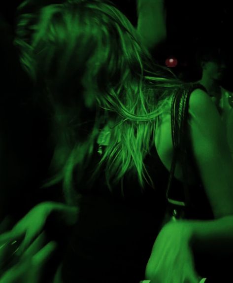 ⿻@/saoirse.josten ➖#aesthetic #green #style #foryoupage #city #rain #light #dance #club #pretty Luna Hale, Party Tips And Tricks, Like Us Series, Club Dancing, City Rain, Dance Aesthetic, Party Tips, Dark Green Aesthetic, Clubbing Aesthetic