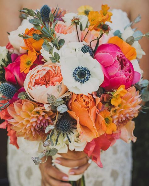 These colors from Margaret + Ben’s wedding are giving me some serious summer life over here. Photographer | @innersong Venue |… Bouquet Bride, A Bouquet Of Flowers, Floral Studio, Deco Floral, Wedding Flower Arrangements, Bouquet Of Flowers, Wedding Florals, Wedding Dreams, Love Flowers