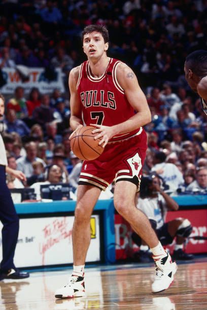 Toni Kukoc, Kobe Bryant Nba, Basketball Highlights, Basketball Skills, Basketball Photography, Chicago Sports, Nba Logo, Nba Legends, Larry Bird