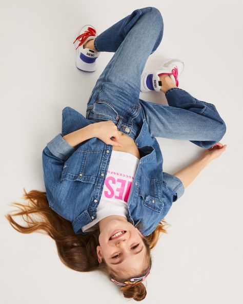 Francesca Bisceglia - Denim Guide - Brave Kid Denim Photography, Modelling Poses, Comp Card, Denim Editorial, Kids Fashion Show, Brave Kids, Fashion For Kids, Kid Fashion, Fall Denim