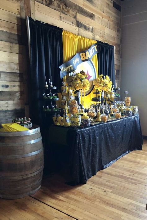 Steelers Birthday Party, Pittsburgh Themed Party, Steelers Birthday, Steelers Decor, Football Centerpieces, Team Theme, Go Steelers, Football Birthday Party, Pittsburg Steelers