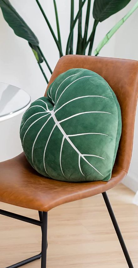 Succulent Pillow, Philodendron Gloriosum, Moody Green, Leaf Pillow, Western Bedroom Decor, Western Bedroom, Leaves Pillow, Lifestyle Trends, Green Leaf