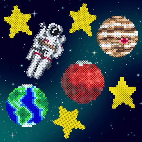 Perler Beads Planets, Space Walk, Art Perle, Hama Beads Design, Perler Bead Templates, Hama Beads Patterns, Melty Beads, Diy Perler Beads, Iron Beads