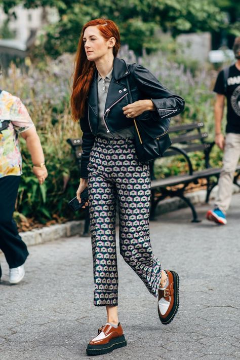 Taylor Tomasi Hill Style, Rachel Fashion, Outfit Picnic, Champagne Supernova, Taylor Tomasi, Taylor Tomasi Hill, 2020 Street Style, Street Style Spring, Reportage Photography