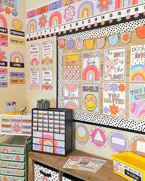 Another BOHO bulletin board complete! Classroom rules posters are part of my boho classroom decor pack on #tpt! I don’t think I’ll ever get… | Instagram Boho Bulletin Board, Retro Classroom Decor, Classroom Setup Elementary, Retro Classroom, Teaching Classroom Decor, Boho Classroom Decor, Elementary Classroom Themes, Teachers Room, Classroom Goals