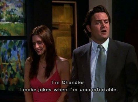 Chandler Bing Iconic Lines, Sitcoms Quotes, Series Quotes, Funny Photo Memes, Friends Tv Quotes, Friends Best Moments, Barney Stinson, Friends Scenes, World Movies