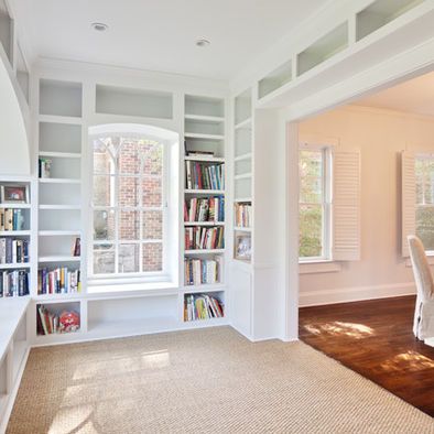 Bookshelves....glorious bookshelves. Windows Design, Traditional Home Office, Casa Vintage, Bookshelf Design, Home Libraries, Built In Bookcase, Built In Desk, Remodel Bedroom, Built In Shelves