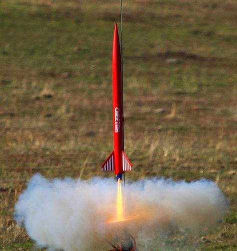 Build Model Rockets You Can Fly | HubPages Model Rocket Designs, Model Rockets Diy, Rocket Science Project, Model Rocket, Estes Model Rockets, Build A Rocket, Firework Rocket, Model Rocketry, Diy Rocket