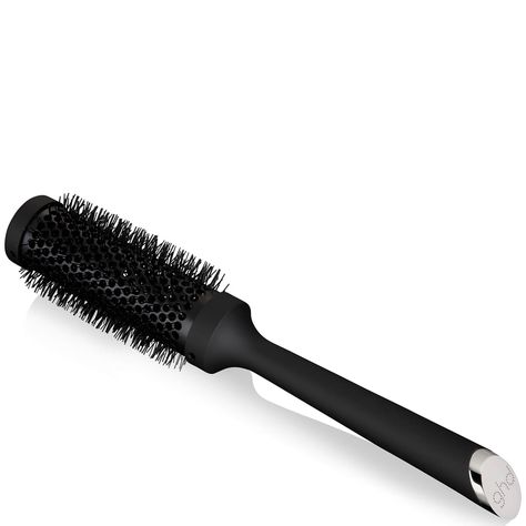 Designed to help you achieve faster blow-drying results, ghd’s The Blow Dryer Ceramic Radial Hair Brush in Size 2 is perfect for mid-length styles. The round hairbrush features a 35mm barrel ideal for producing a full-bodied finish or smooth blow-dry on short to mid-length hair.The ceramic-barrelled brush is designed to retain heat for a faster blow-dry, while the soft-touch, non-slip handle offers enhanced control when styling. Team with your ghd hairdryer for a professional styling experience. Ghd Hairdryer, Ghd Hair Brush, Ghd Hair, Round Hair Brush, Spf Face, Skin Hyperpigmentation, Shea Butter Body Shop, Scalp Scrub, Toning Shampoo