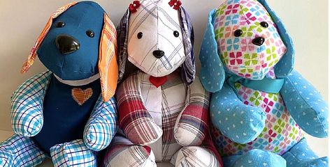 Make a Cute Memory Dog from Old Clothes - Quilting Digest Stuffed Dog Pattern Free Sewing, Memory Dog Pattern, Memorial Crafts, Stuffed Dogs, Memory Items, Dog Sewing Patterns, Memory Bears Pattern, Memory Ideas, Quilting Digest