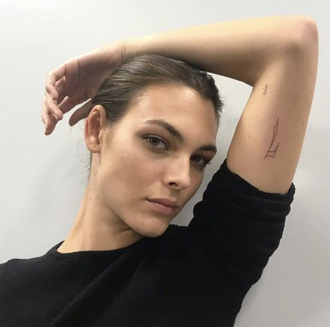 Madame Buraka Tattoo, Buraka Tattoo, 7 Tattoo, Vittoria Ceretti, Subtle Tattoos, Simplistic Tattoos, Beauty Icons, Face Hair, India Fashion