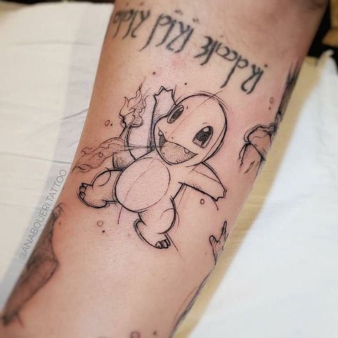 Pokemon Tattoo Charmander, Charmander Tattoo Ideas, Cute Pokemon Tattoo, Pokemon Flash Tattoo, Charmander Tattoo, Charizard Tattoo, Tattoo Dos, Small Dope Tattoos, Pop Culture Tattoos