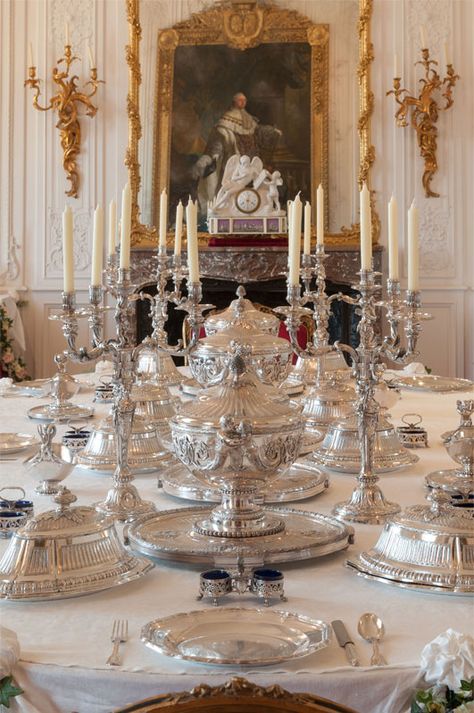 White Drawing Room, Royal Core Aesthetic, Princesscore Aesthetic, Royalcore Aesthetic, Waddesdon Manor, Royalty Core, Royal Room, Royal Core, Castle Aesthetic