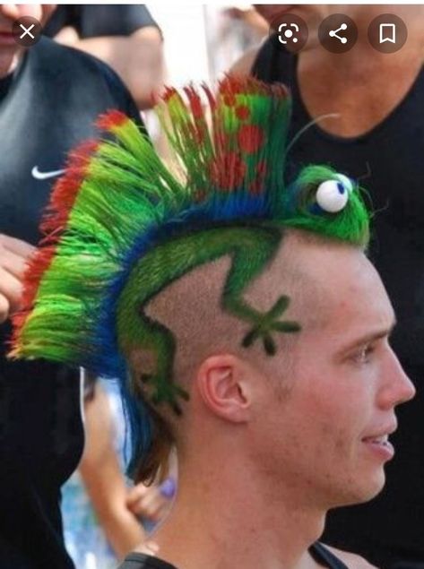 Cursed Hairstyles, Hair Styles For Boys, Boosie Fade, Crazy Haircuts, Snakes Funny, Unique Hair Styles, Weird Haircuts, Crazy Hair Day Ideas, Avant Garde Hair