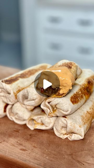 Best Burittos Recipes, Burrito Meal Prep, High Protein Burrito, High Protein Wraps, Tortilla Wrap Recipes, Low Cal Breakfast, Protein Wraps, Chipotle Burrito, 500 Calories Recipes