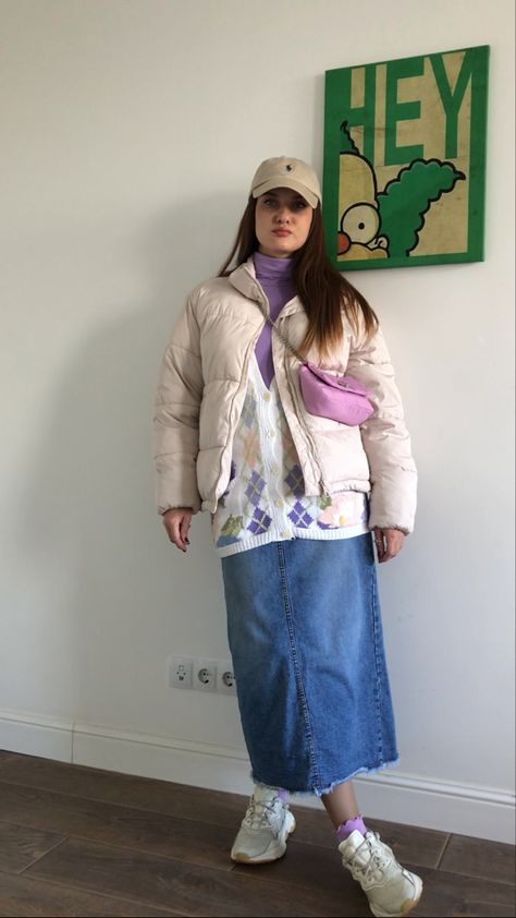 Polo Ralph Lauren cap, cream puffer jacket, lilac turtleneck, colorful rhombus vest, jeans midi skirt, lipac socks, Adidas sneakers #outfits #outfitideas #ootd #ootdfashion #streetstyle #style #stylish #styleblogger #lookoftheday #fashion Lilac Turtleneck, Jeans Midi Skirt, Polo Ralph Lauren Cap, Cream Puffer Jacket, Vest Jeans, Jean Midi Skirt, Ralph Lauren Cap, Ootd Fashion, Puffer Jacket