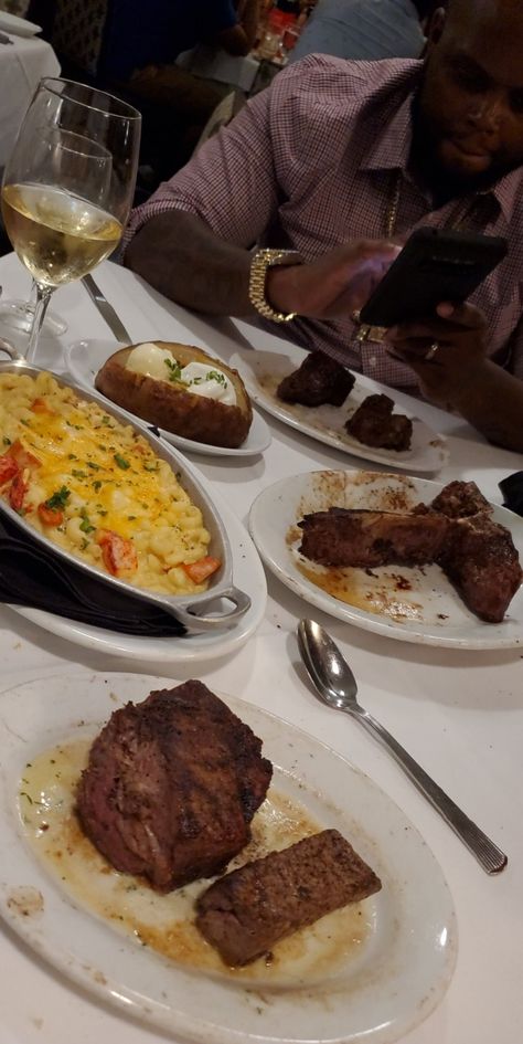 Ruth Chris #PorterHouse #LobsterMacncheese #LoadedPotato Ruth Chris, Lobster Mac And Cheese, Loaded Potato, Mac And Cheese, Twitter Instagram, Apple Music, Steak, Vision Board, Meat