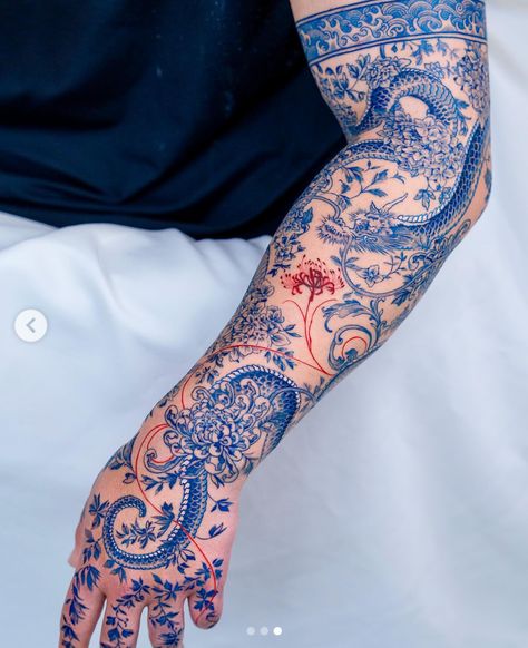 Red China Tattoo, Blue Tattoo Brown Skin, Blue Ceramic Tattoo, Chinese Porcelain Pattern Tattoo, Red And Blue Ink Tattoo, Blue Arm Tattoo, Blue And White Porcelain Tattoo, Blue Shoulder Tattoo, Blue Porcelain Aesthetic