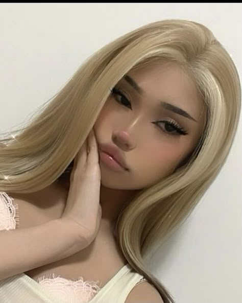 Coquette Pfp Aesthetic, Abg Style Makeup, Imvu Makeup, Abg Makeup, Nurse Makeup, Beautiful Makeup Ideas, Soft Makeup Looks, Pretty Makeup Looks, Ethereal Makeup