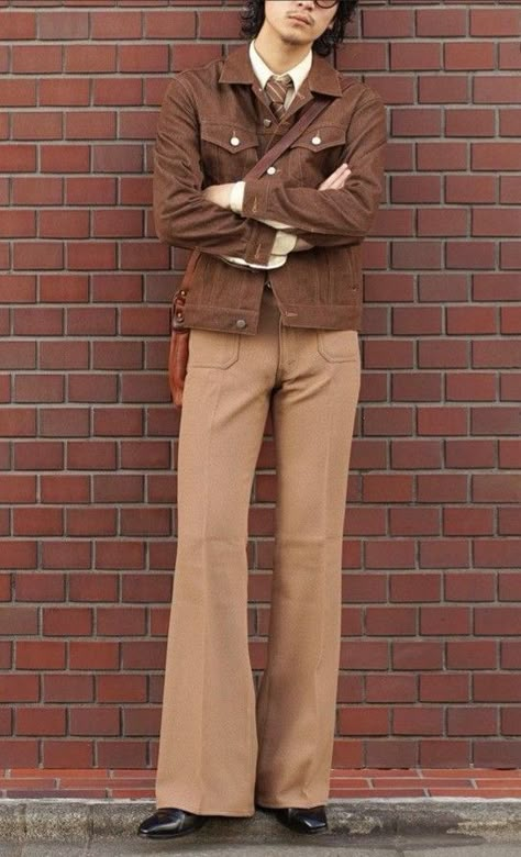 Mens Flared Pants Outfit, 60s Clothing Men, Male 60s Fashion, 1960s Male Fashion, Late 70s Fashion Men, 70s Mens Suit, Bellbottom Pants Outfits Men, 60s And 70s Fashion Men, 70s Aesthetic Fashion Men