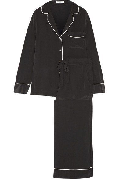 Pin for Later: 50 Stylish Gifts That Are All-Black Everything  Equipment 'Avery' Washed-Silk Pajama Set ($450) Harry Potter Script, Lingerie Pjs, Silk Pajamas Women, Pyjama Party, Suits Style, Satin Cami Top, Pajama Fashion, Black Is The New Black, Master List