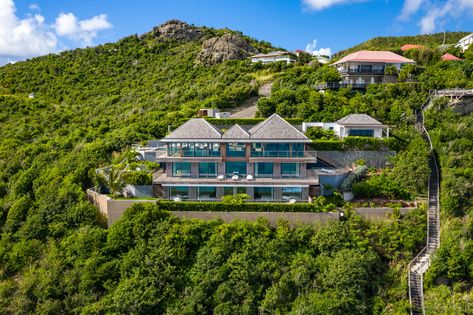 Villa Firefly, Saint-Barth, Caribbean Vacations / Casol Rooms With Vaulted Ceilings, Sea View Bedroom, French Caribbean, Outdoor Sound System, Hillside Villas, Small Staircase, Ensuite Bathrooms, Caribbean Vacations, St Barts