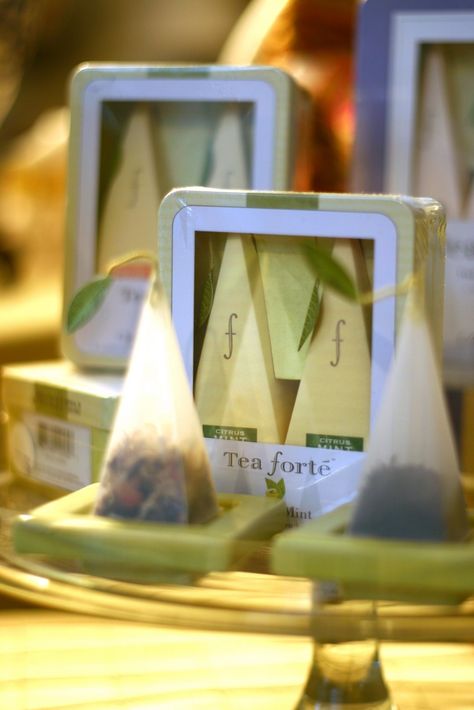 Tea Forte Tea Package, Boutique Packaging, Tea Forte, Tea Labels, Tea Packaging Design, Afternoon Tea Parties, Tea Packaging, Food Packaging Design, Best Tea