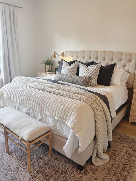 Chunky Knit Bed Blanket - Casaluna™ curated on LTK Master Bed Pillow Arrangement, Queen Size Bedding Ideas, White Headboard Bedroom Ideas, King Bed Pillow Arrangement, White Headboard Bedroom, Throw Blanket On Bed, Layered Bedding Ideas, Bed Layering, Bed Pillow Arrangement