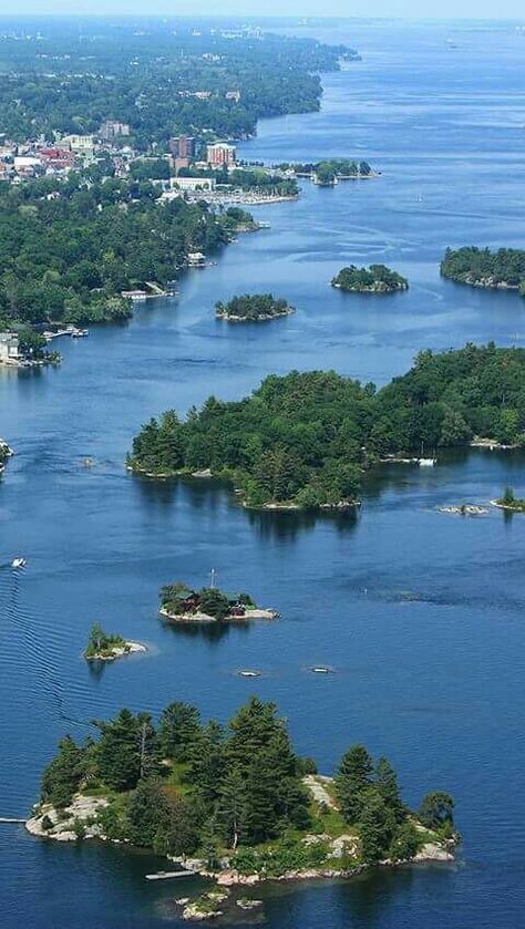 Thousand islands ontario Thousand Islands Ontario, Personal Skills, Saint Lawrence River, Magic Nature, Eastern Canada, The 1000, Thousand Islands, O Canada, St Lawrence