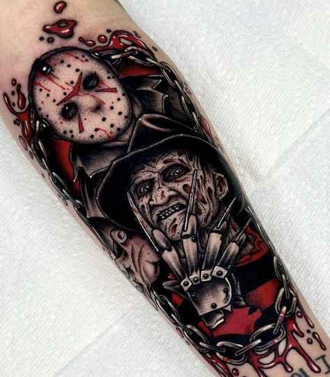 Horror Tattoo Designs, Movie Character Tattoos, Halloween Tattoos Sleeve, Horror Movie Tattoos, Movie Tattoo, Movie Tattoos, Epic Tattoo, Wicked Tattoos, Scary Tattoos