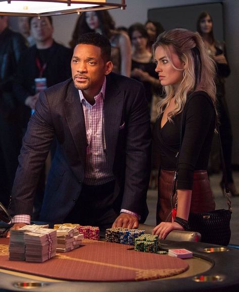 Will Smith And Margot Robbie, Margot Robbie Focus, Focus Movie, Movie Notebook, Feminine Fall Outfits, Emily Ratajkowski Outfits, Margot Robbie Style, Gentleman Lifestyle, Film Scenes