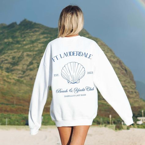 Coastal Bachelorette Party, Bachelorette Aesthetic, Bachelorette Sweatshirts, Coastal Bachelorette, Bachelorette Merch, Beach Bach, Hoodie Ideas, Bridesmaid Gift Bags, Bridal Bachelorette Party