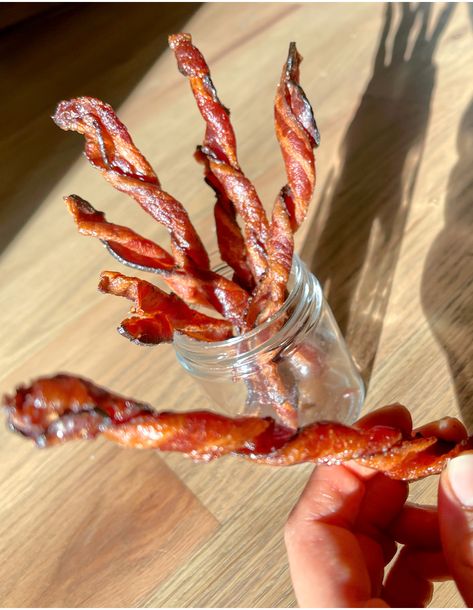 Twisted Candy Bacon, Maple Bacon Twists, Twisted Candied Bacon, Candied Bacon Twists, Bacon Treats, Maple Candy, Cooking Bacon, Bacon Breakfast, Low Carb Pasta